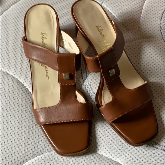 Authentic Ferragamo Sandals - Picture 1 of 5